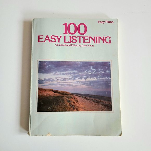 100 easy listening songs for piano. Piano score. - Picture 1 of 9